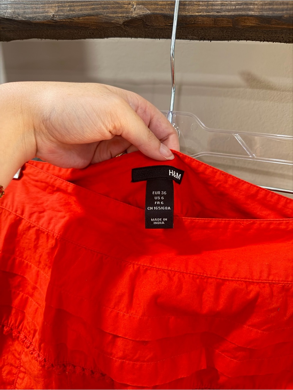H&M Red Ruffle Skirt - Picture 4 of 7